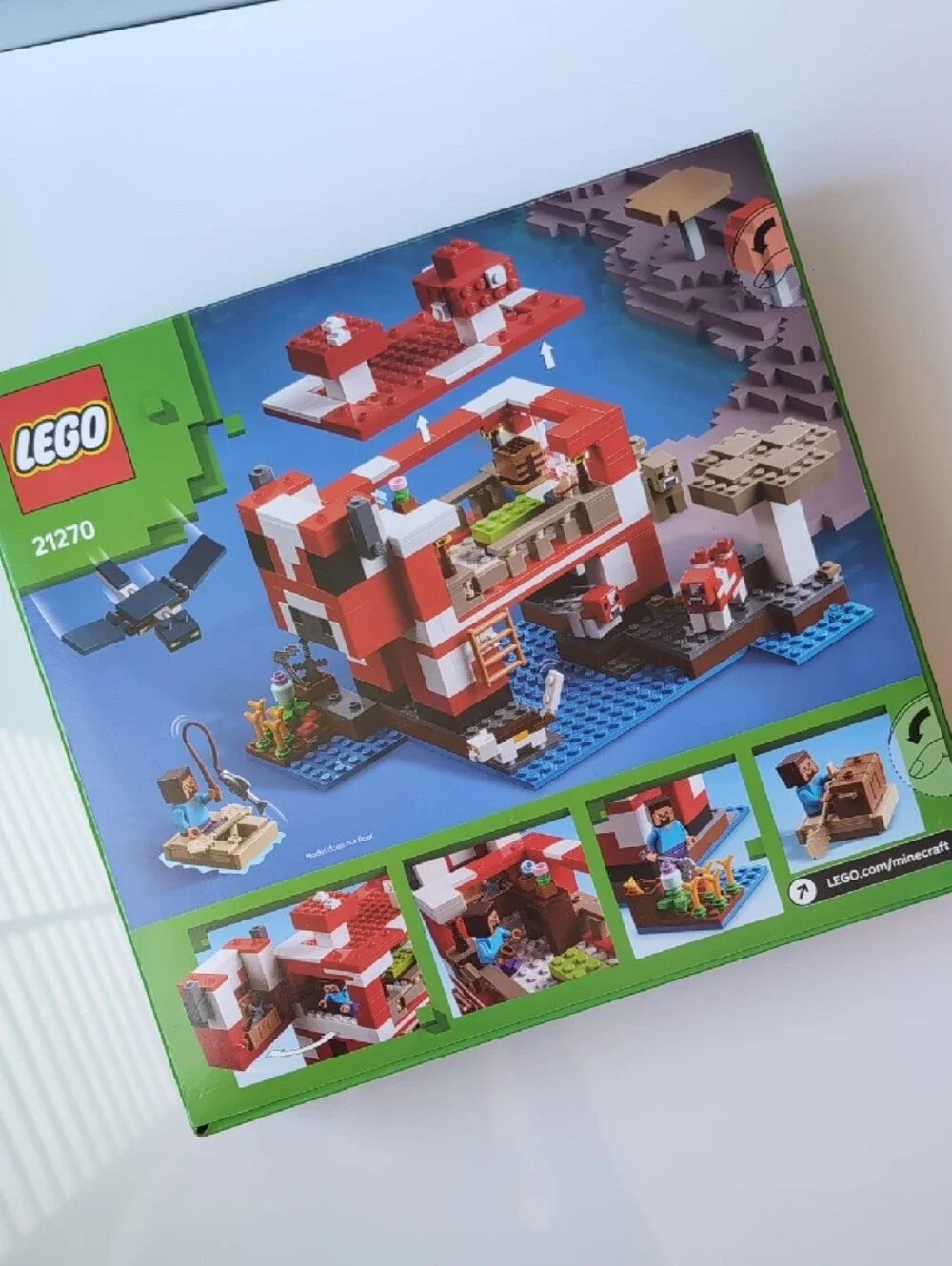 LEGO Minecraft Red and White Mushroom House Set
